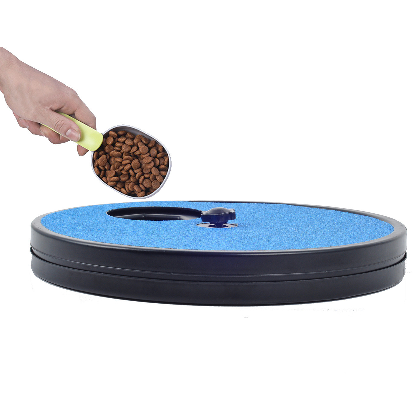 Karl Hundespielzeug mit Krallenpflege