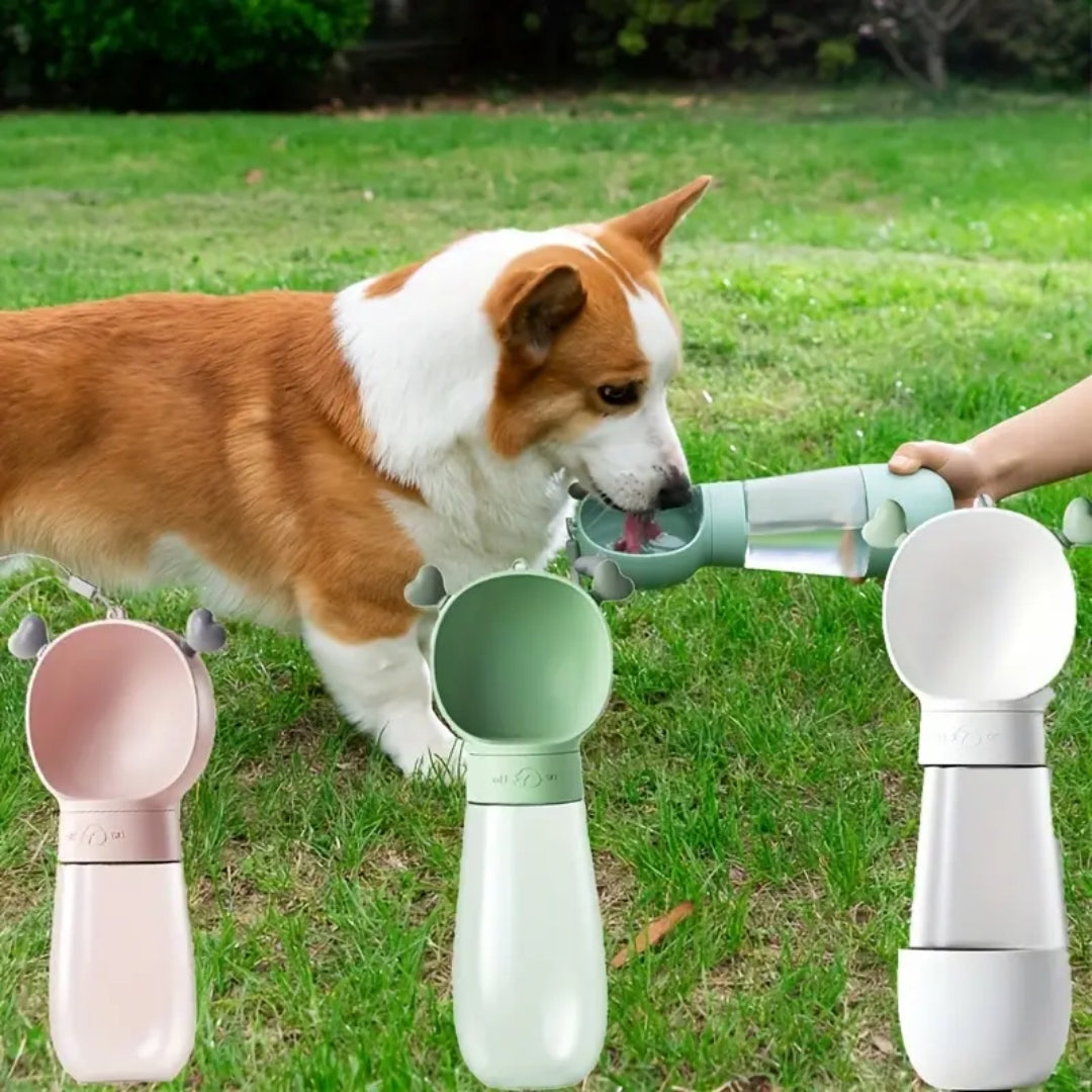 Sven Wasserflasche für Haustiere unterwegs