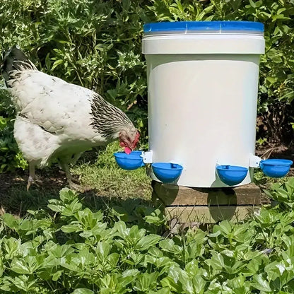 Klara | Automatischer Wasserspender für Geflügel