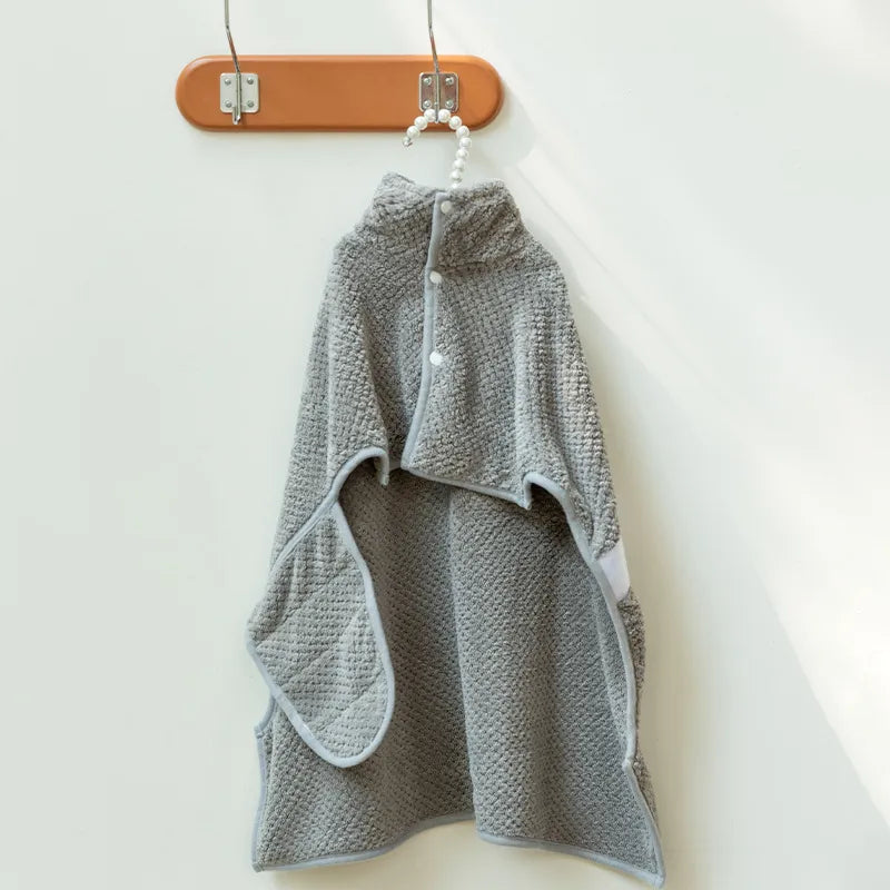 Mellow | Hundebademantel mit schnell trocknender Mikrofasertechnologie