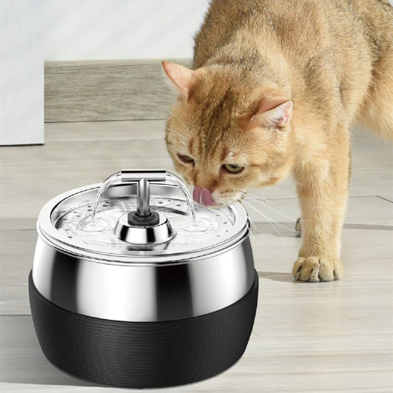 Fynn | Haustier Trinkbrunnen mit metallischer Oberfläche - Für Hunde und Katzen