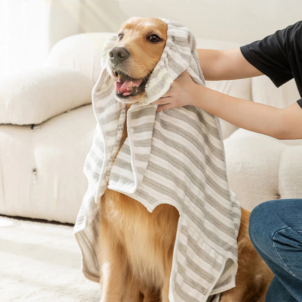 Mellow | Hundebademantel mit schnell trocknender Mikrofasertechnologie