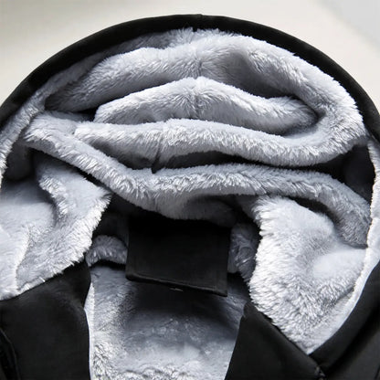 Gefütterte Winterjacke Mit Kapuze