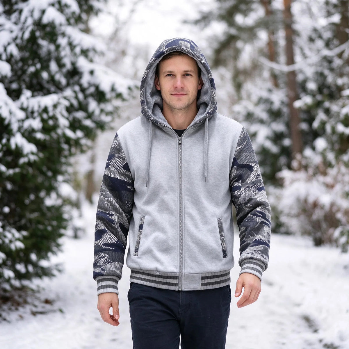 Gefütterte Winterjacke Mit Kapuze