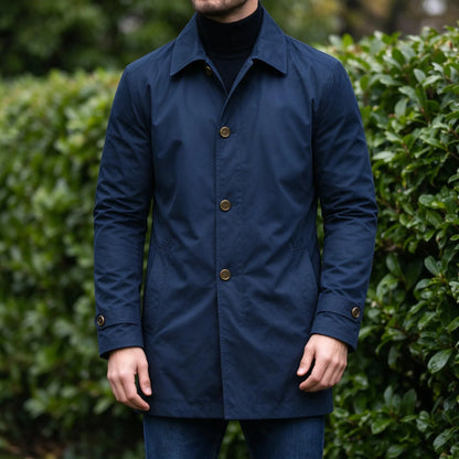 Gerader Trenchcoat Mit Schrägen Seitentaschen