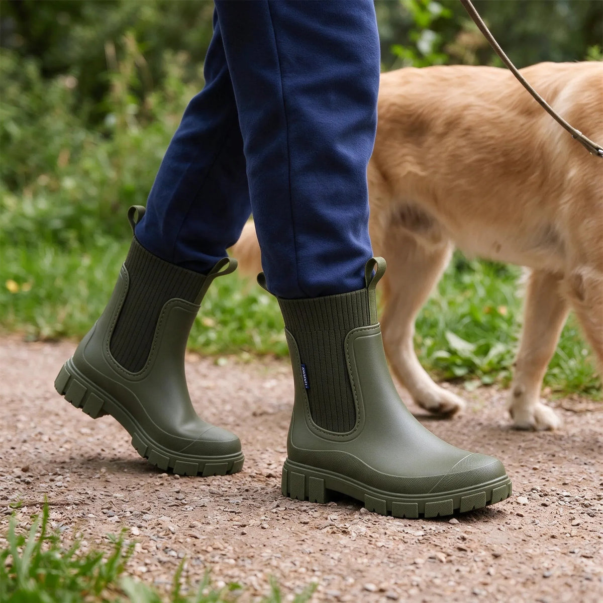 Halbhohe Regenstiefel Mit Elastischem Einsatz