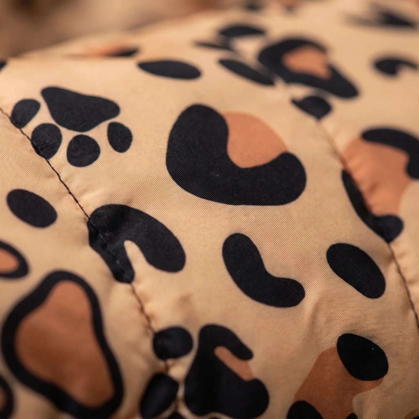 Hundemantel mit Leopardenmuster und Reißverschluss