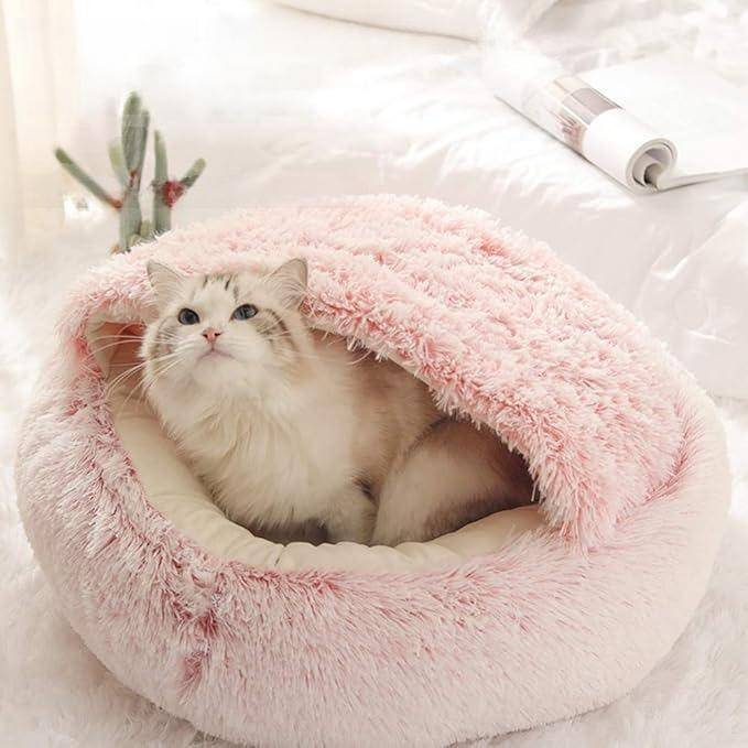 Katzenbett mit Plüsch Liegefläche und geschütztem Versteckplatz | Vera