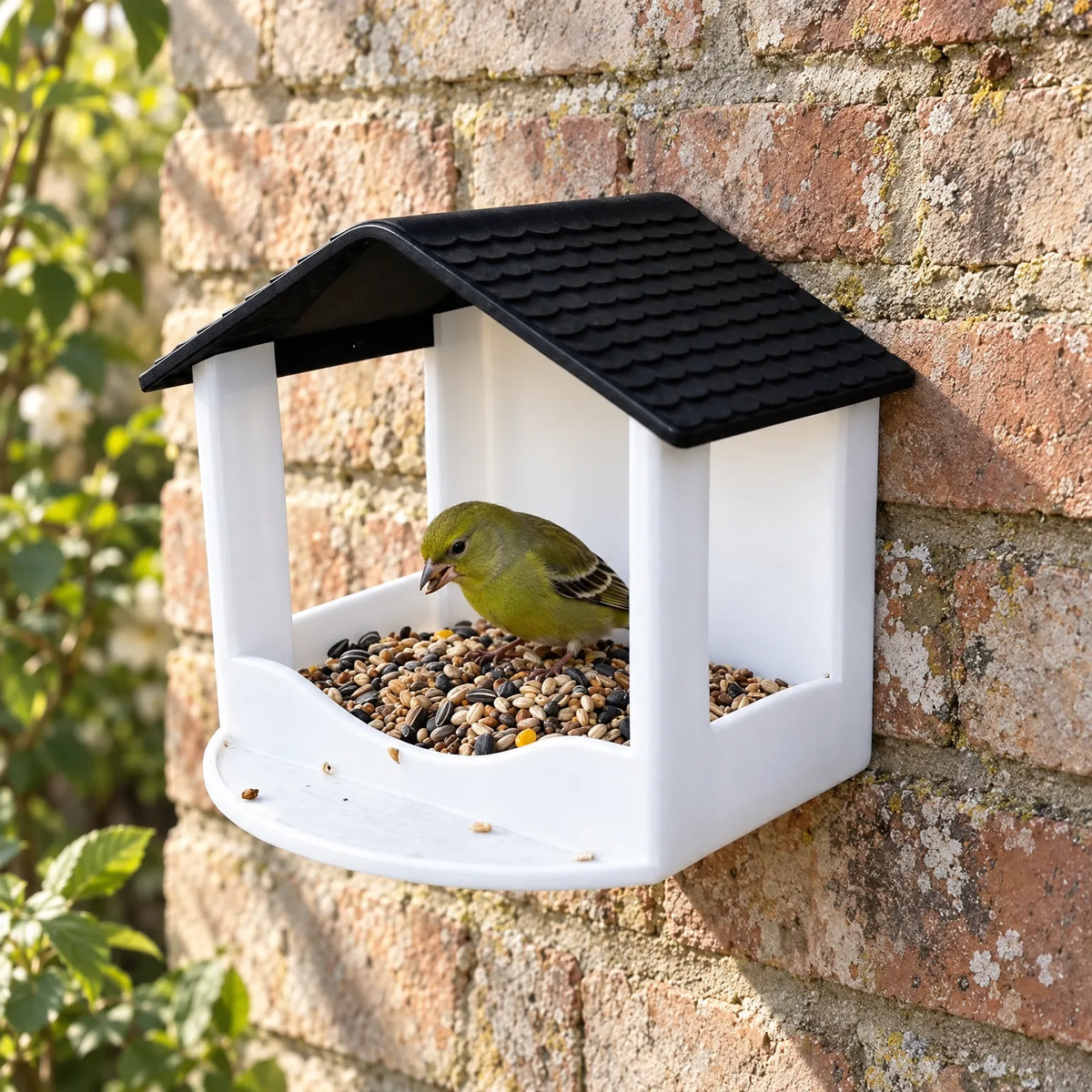 Modernes Vogelfutterhaus Für Die Hauswand