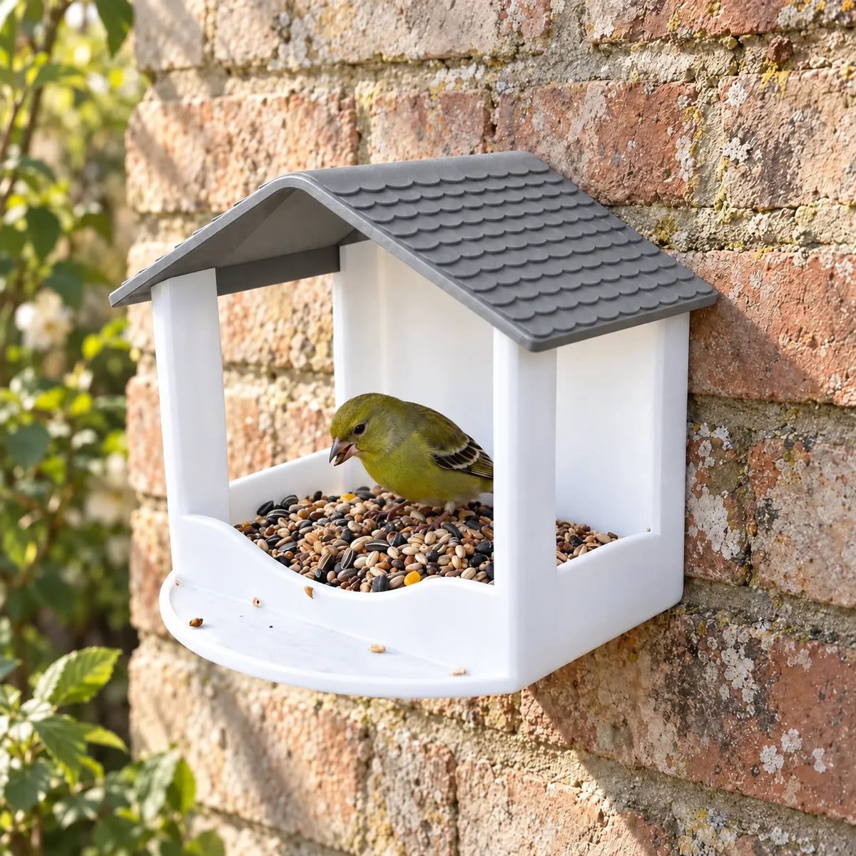 Modernes Vogelfutterhaus Für Die Hauswand