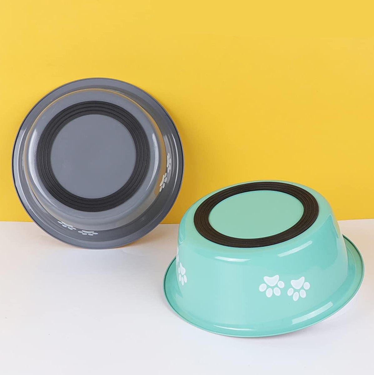 Hundenäpfe aus Edelstahl mit rutschfestem Boden | Dinezzo