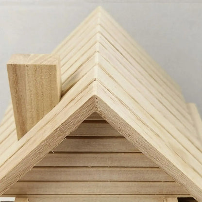 Vogelhaus Im Detailreichen Rustikalen Blockhausstil