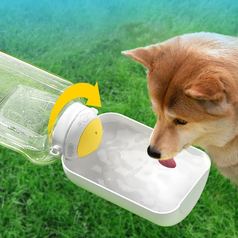 Dax | 2-in-1 Trinkflasche mit Hundefutternapf für unterwegs